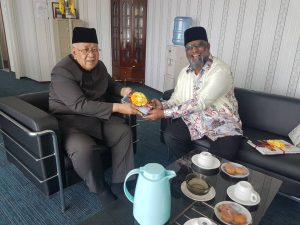 Read more about the article KUNJUNGAN HORMAT BERSAMA SAHIBUL SAMAHAH DATO’ HJ. MOHD YUSOF BIN HJ. AHMAD. MUFTI NEGERI SEMBILAN DENGAN PERTUBUHAN PENYEBARAN ISLAM ANTARABANGSA (IPSI)