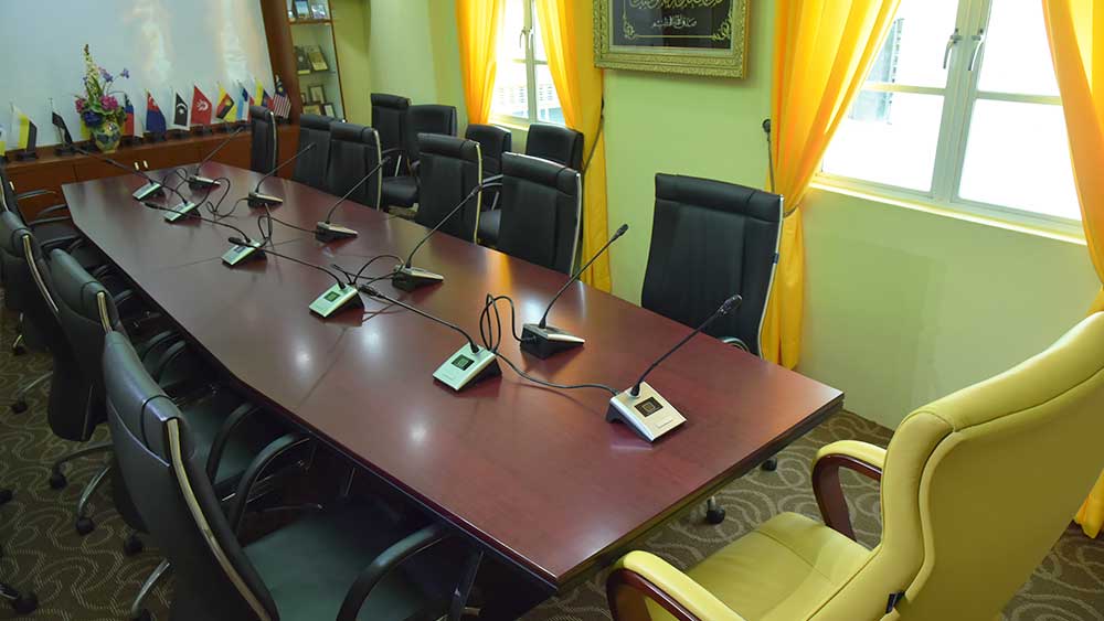 2-meetingroom