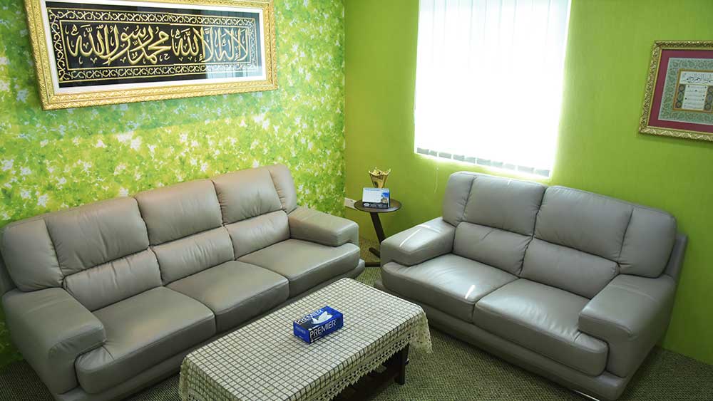 Caunseling/Shahadah Room